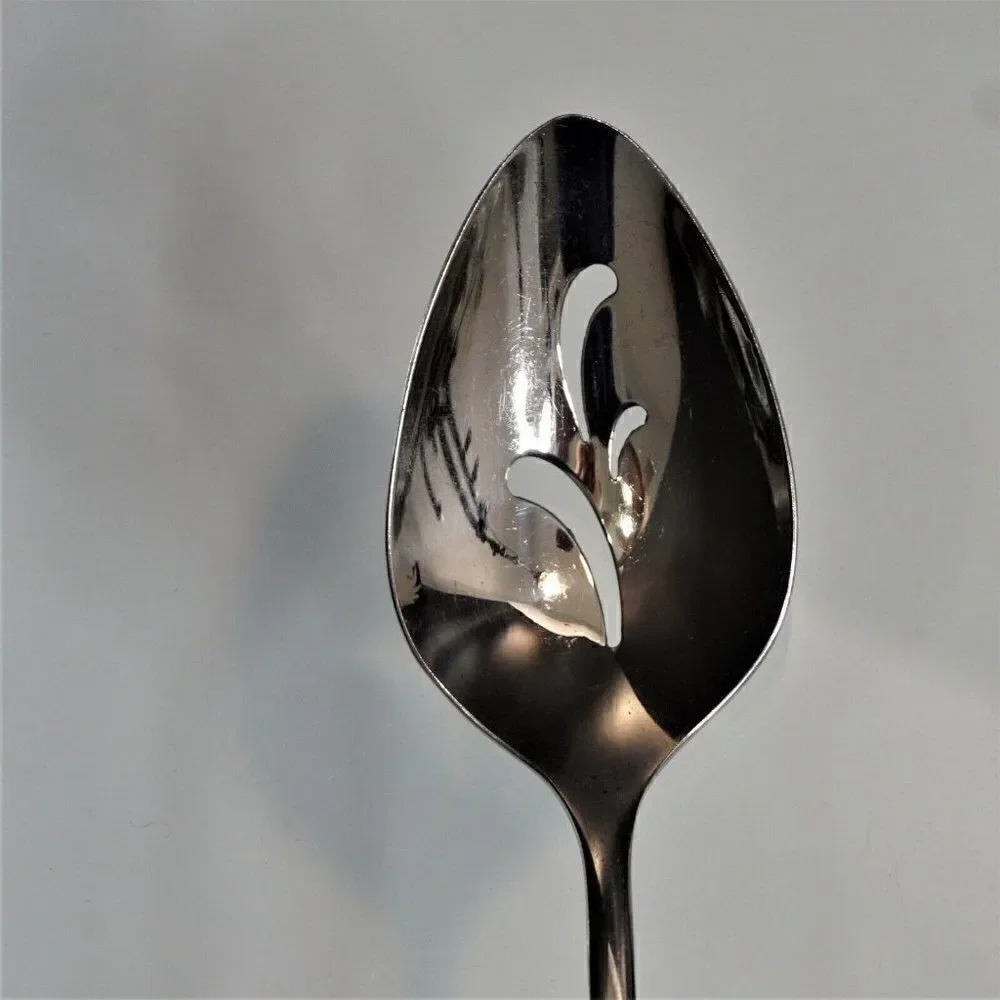 Vintage Oneidacraft Wintersong Pattern Deluxe Stainless Slotted Serving Spoon